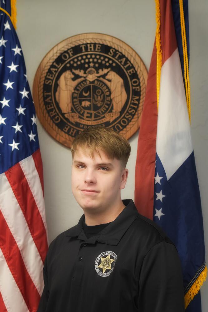 Garret Hoelscher.jpeg