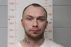 Mugshot of SQUIRES, STEVEN M