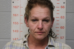 Mugshot of LEITSCHUH, DESTINY MARIE 